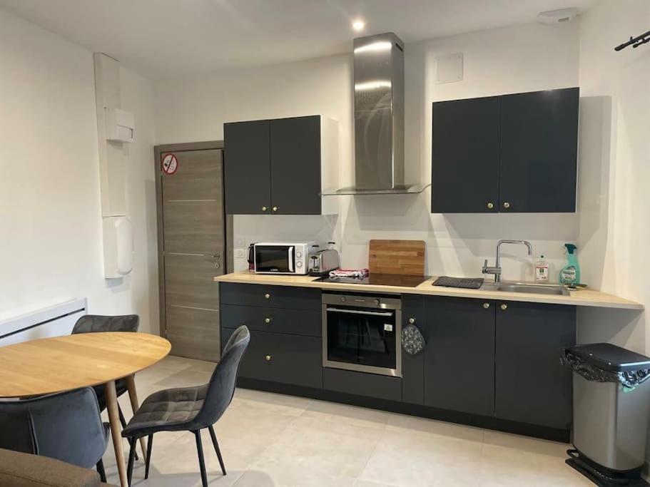 Appartement Confort Equipe Au Coeur De Béziers Eksteriør bilde